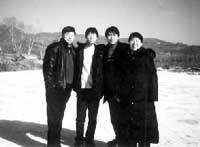 �˸����ӱ����� ͨ�����Ӱ���������380��(ͼ)