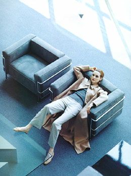 女经理:面对爱欲错乱的实习生(图)