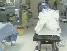 Ӣ��ҽ��ͨ��Ϊϥ������Ĳ��˽�������ϸ����֯�����ķ�ʽ������һ����ϥ�ǣ����ַ����ĳɹ���Ŀǰ�Ѿ��ﵽ��80%����//