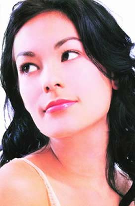 ������Ů�˰�����(ͼ)//