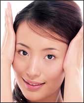 手把手教你肌肤按摩(图)