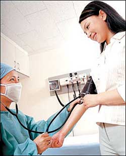 ��������������2005�����İ�ɫҽ���¹ʱ�������/��ҽ��ҩ/��IT�����������/������ʾ��/���Բ����߿�����/��������/������ɫ������ϸ/������ʾ��/ҽ