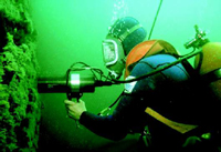 ˮ��ǱˮԱ����Բ��δ�շ����ʸ�//