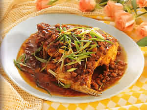 �и���Ӥ�׶������ʳ�ú��㣨ͼ�� 