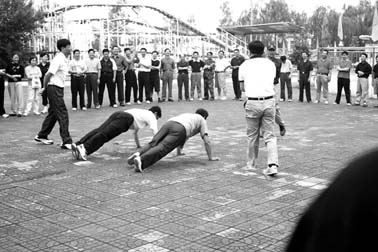 ������� �ٴ��Ѽ�����������ȫ����ʳƷҩƷ��ܾ־ֳ���ѵʾ������Ӱ                     