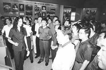 ������� �ٴ��Ѽ�����������ȫ����ʳƷҩƷ��ܾ־ֳ���ѵʾ������Ӱ                     