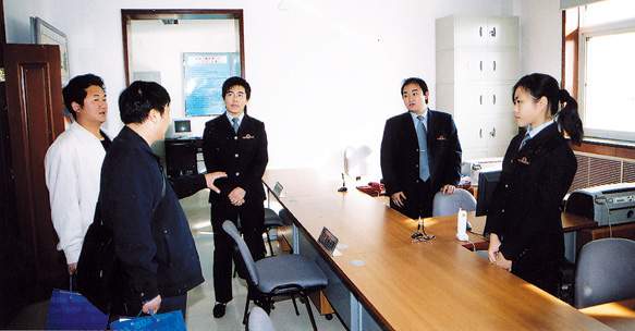 �ѿ�ѧ�������ֲ��ʳƷҩƷ���һ�ߡ����ڰ���ȫ����ʳƷҩƷ��ܾ־ֳ���ѵʾ������Ӱ                     