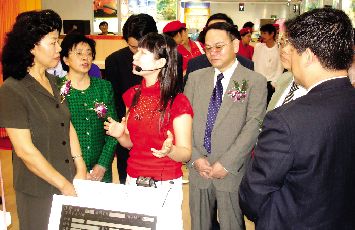 �¹��Զ���ҩ����ʽ�뻦