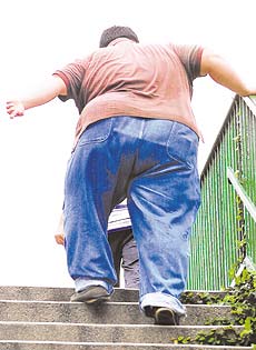 �¹۵㣺ѹ���ɵ��·���(ͼ)