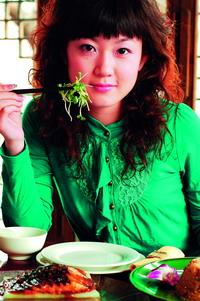 ���£�����Ů������ʳ(��ͼ)