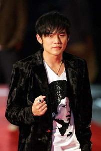 С�ʵ�٩�����˹����Ը�Цƪ