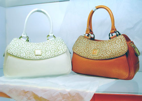 Ůʿ�ִ��ǲ����´� �ؾ�����