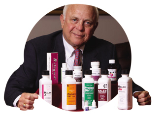 ��ҩ���¹� С����ͷʹ