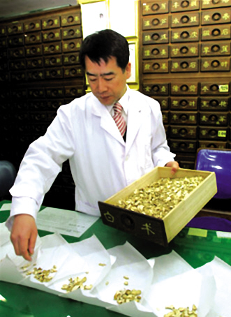 ��ҩ��Ƭ����һͳ��ǰҹ