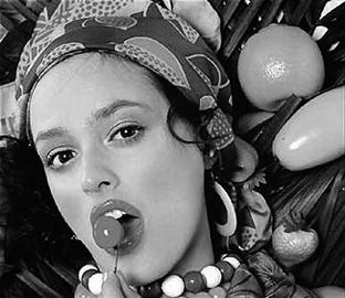 �����е���ζ���ɸ�֪��Ԫ��