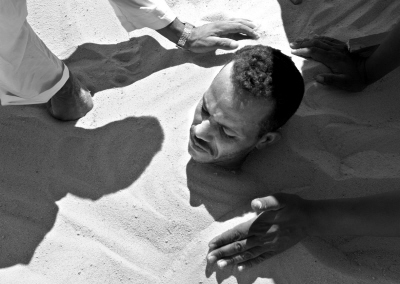 ���������ɳ���β�