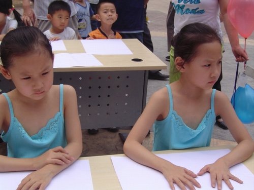 	����·�������ﺢ�ӿ˷����Խ���֢��ͼ)?