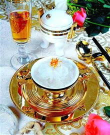 �ߵ���Ʒ�۸���Ӫ���ѳ�����