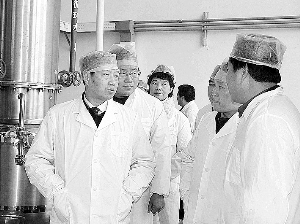 ��פ���꾡���� ��������ʡ��߷�����ҩƷ������ҵ��פ�ලԱ������ʵ