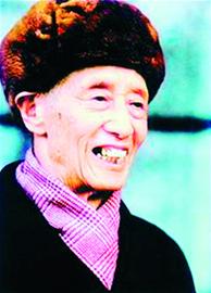 诗坛泰斗臧克家的养生经