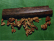 <BR><STRONG>�Ĳλ�Ѫ��</STRONG>