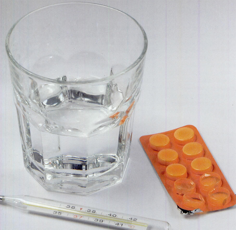 �����ķ��պ����